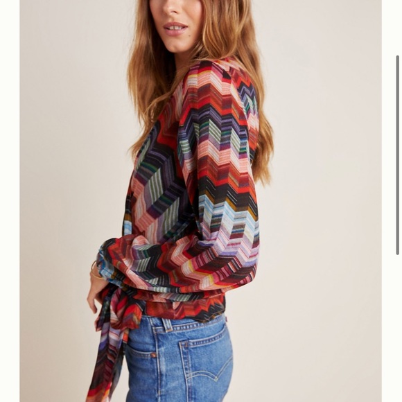 NWT Anthropologie Chevron Wrapped Top Red Motif Size S - Picture 5 of 9